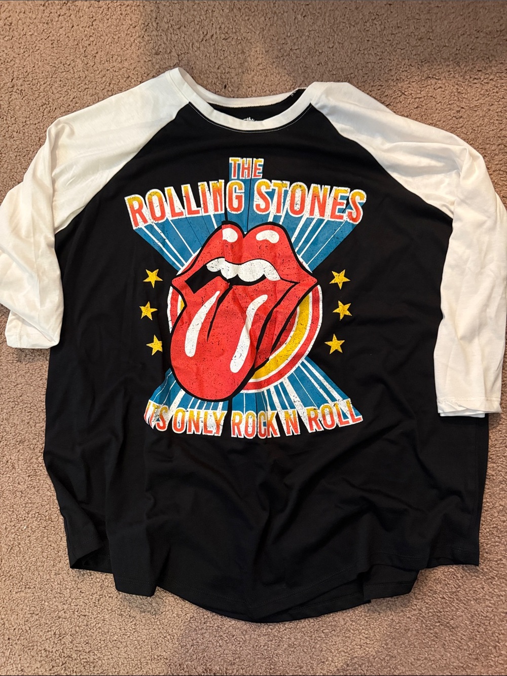 Rolling Stones baseball tee.